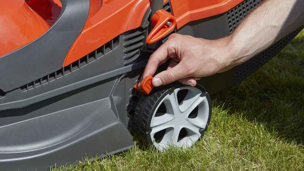 Lawn Mower Height Setting
